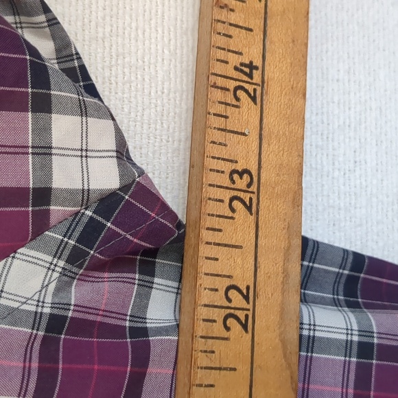 Forsyth of Canada Men's Long Sleeve Button Down Shirt. Size Medium. Plaid - Picture 11 of 11